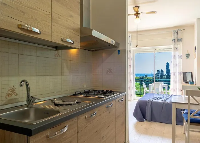 Coral View Apartment *